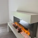 Luxurioeses Fuer 4 Personen, Neubau, Parkplatz Free *