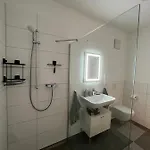 Appartement Luxurioeses Fuer 4 Personen, Neubau, Parkplatz Free