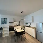 Luxurioeses Fuer 4 Personen, Neubau, Parkplatz Free Bochum
