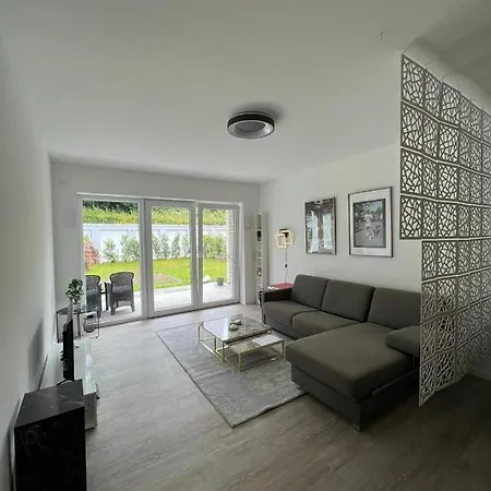 Luxurioeses Fuer 4 Personen, Neubau, Parkplatz Free Μπόχουμ