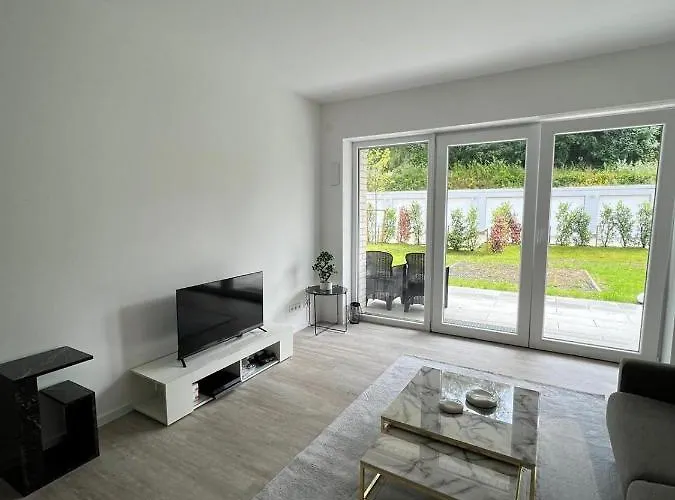 Appartement Luxurioeses Fuer 4 Personen, Neubau, Parkplatz Free