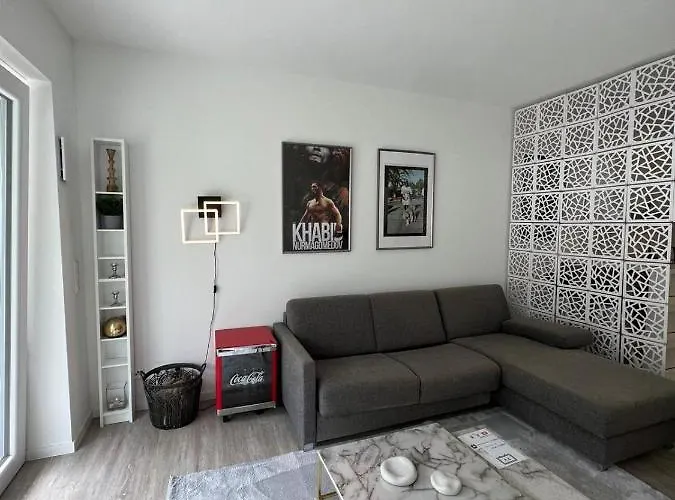 Luxurioeses Fuer 4 Personen, Neubau, Parkplatz Free Appartement Bochum