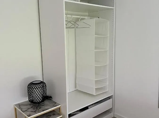 Luxurioeses Fuer 4 Personen, Neubau, Parkplatz Free